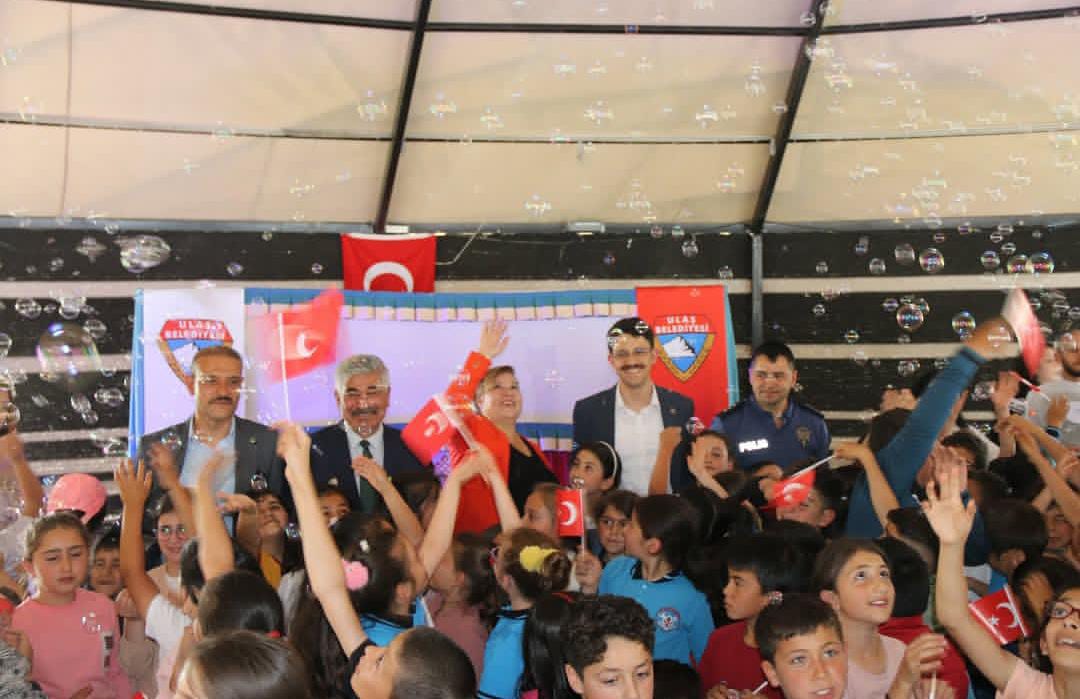 Kaymakamımız Sn. Esad Mücahit ESKİMEZ, "Ulaş 2. Çocuk Kültür Festivali"ne Katıldı